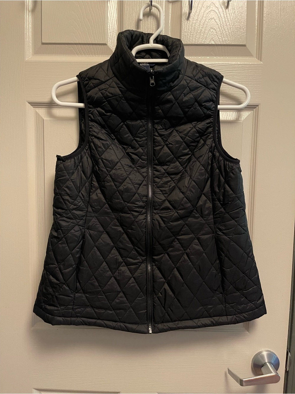 Lands End Quilted Black Sleeveless Puffer Vest